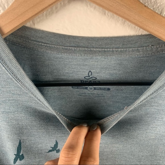 PRANA MENS LONG SLEEVE BLUE TEE - Picture 2 of 4